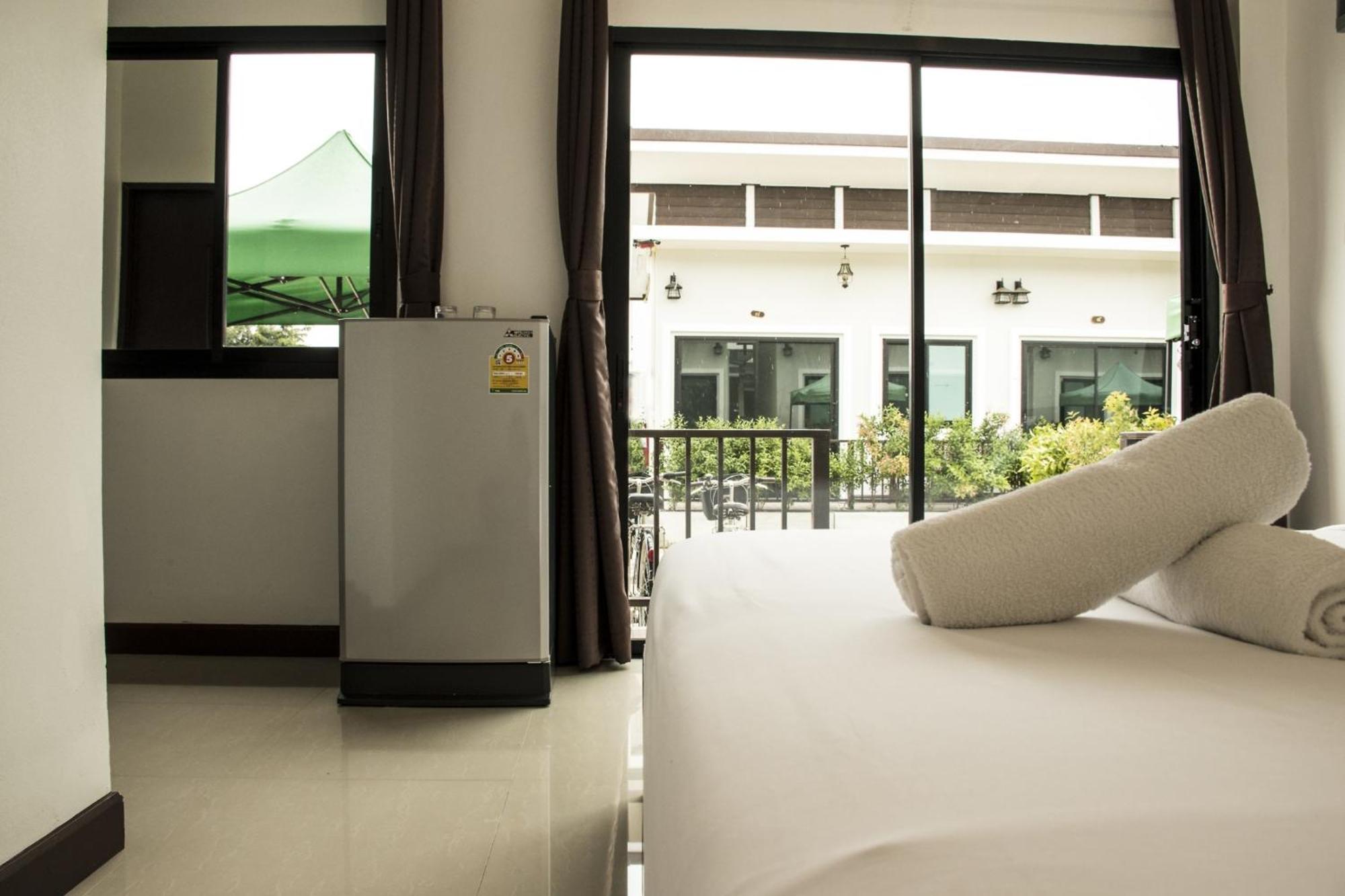 Thongsuk Mini Resort Pran Buri Extérieur photo